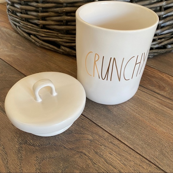 {new} {last one} Rae Dunn “Crunchy” Loop Canister - Picture 4 of 5
